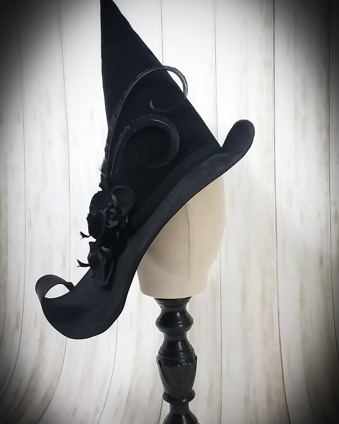 evercrumbly and witch etsy