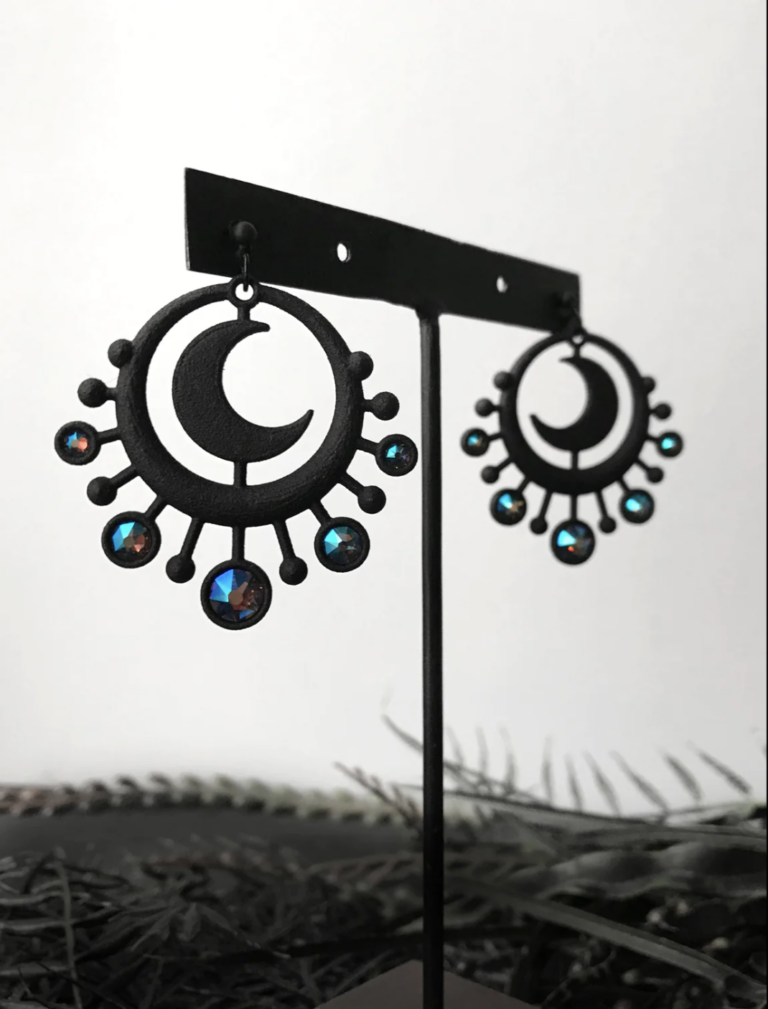 94cba3a95266 Hypnovamp C 768x1009