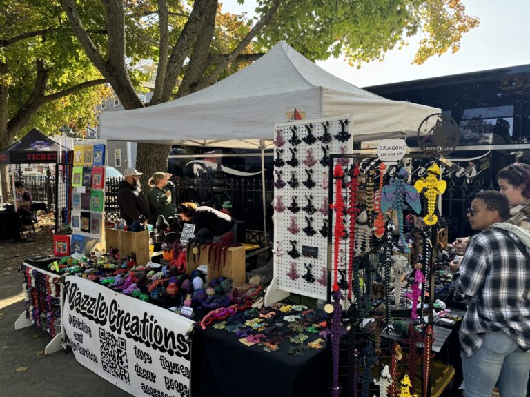 3dazzle creations 3d printed figures haunted happenings marketplace salem ma booth scaled 1 768x576