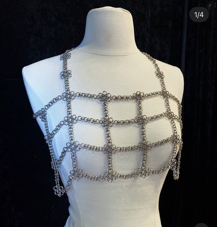 winter island trading chainmail harness haunted happenings marketplace salem ma display 1