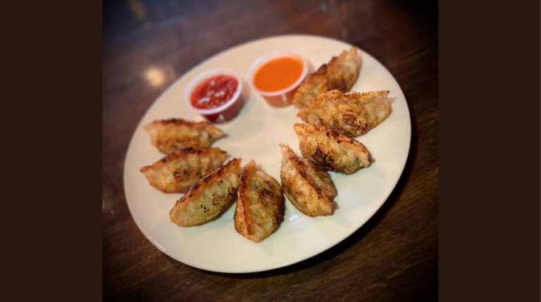 bridges nepali cuisine momos haunted happenings marketplace salem ma featured 2 768x429